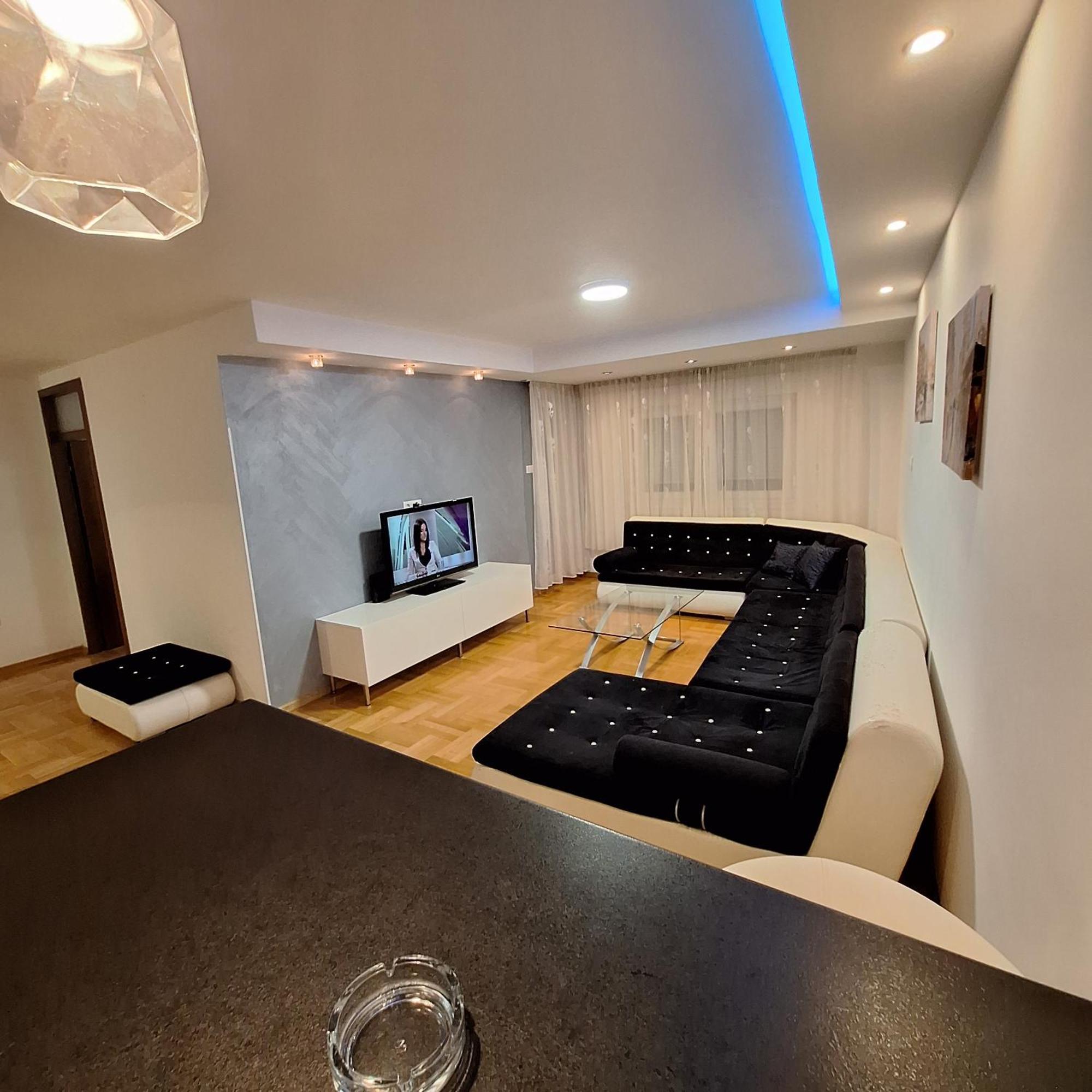 Luks Apartment Banja Luka Luaran gambar